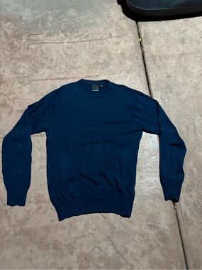 anchorblue Crewneck Sweater in Blue Size Large
